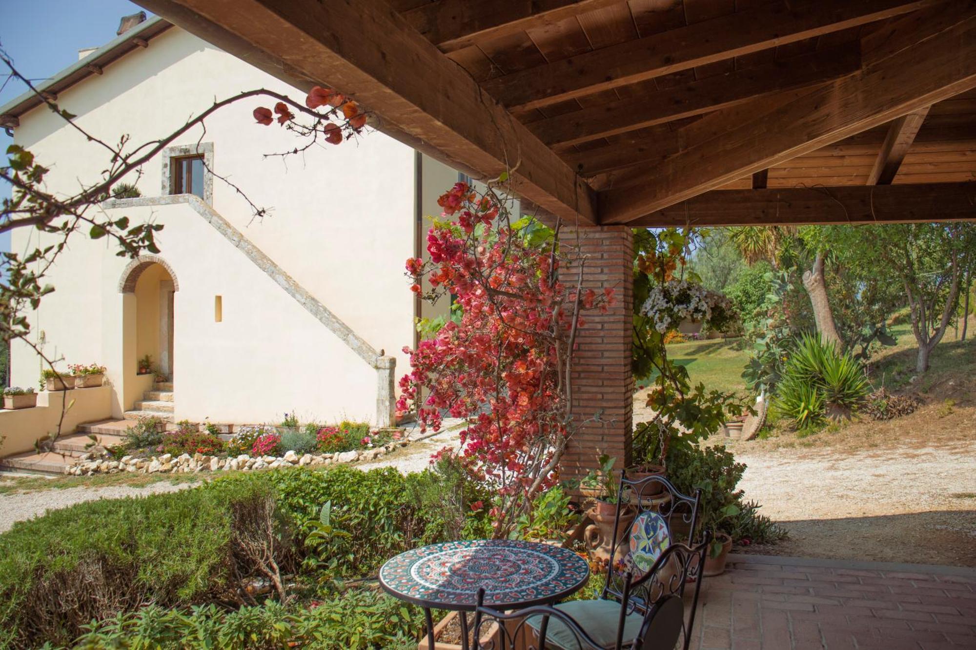 Agriturismo Morani 桑塔斯维尔 外观 照片